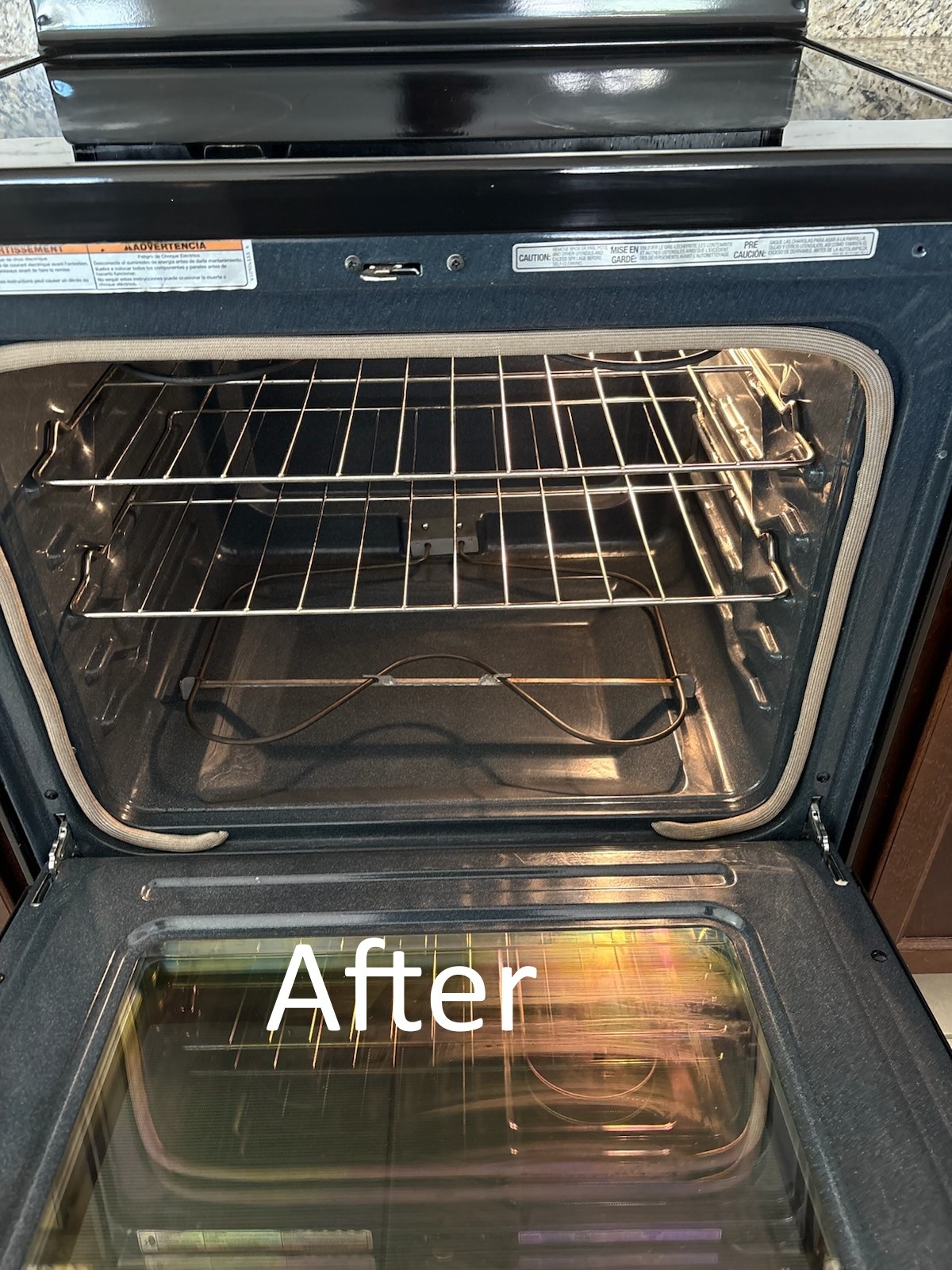 Cleaned and degreased stove top after professional move out cleaning