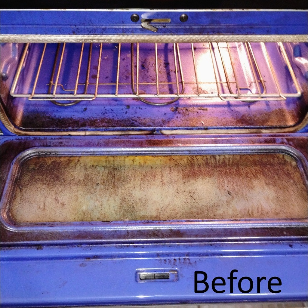dirty oven before deep cleaning in Tampa